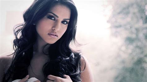 sunny leone porning|Sunny Leone is a beautiful Indian pornstar on PornDig!.